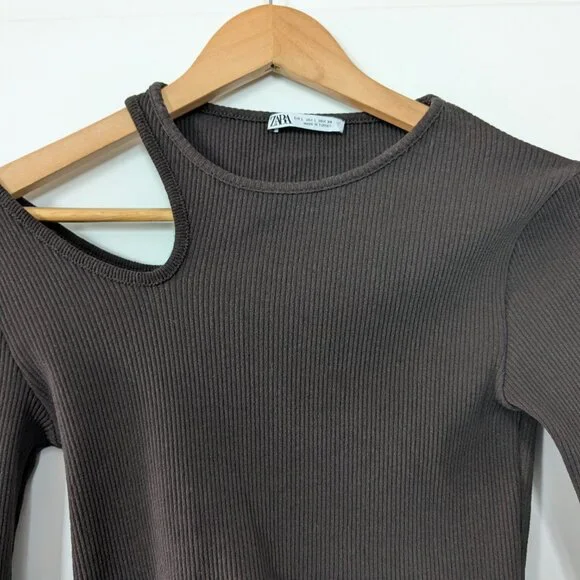 Zara Top Women's Large Brown Cropped Ribbed Cut-Out Long Sleeve Asymmetric Shirt - Picture 10 of 13